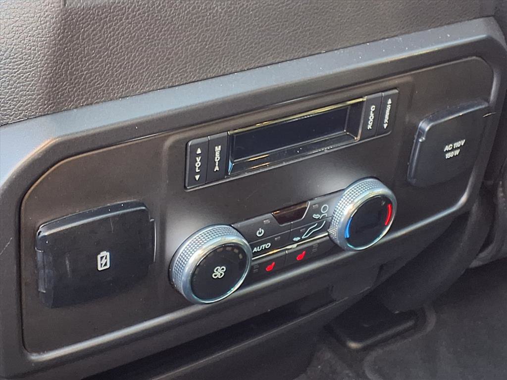 Used 2021 Ford Expedition Limited image 15