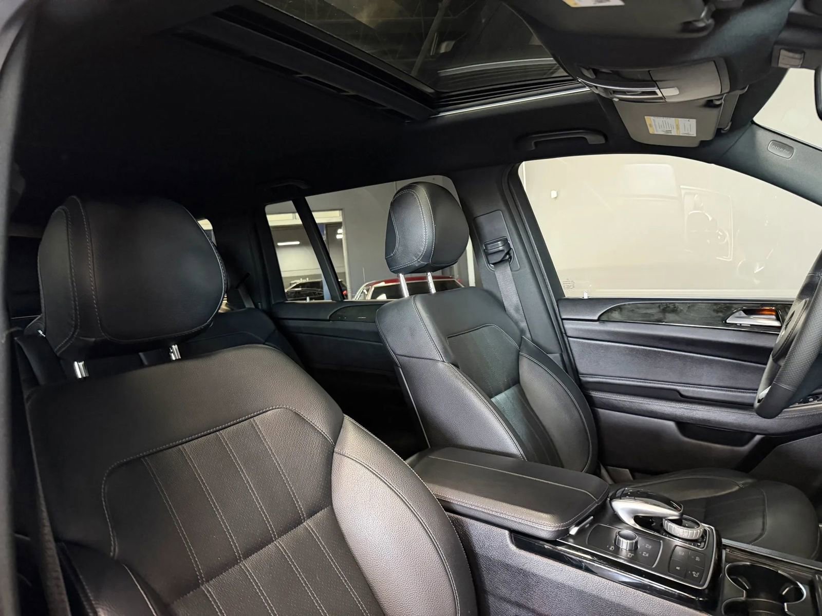 Used 2017 Mercedes-Benz GLS 450 4MATIC image 21