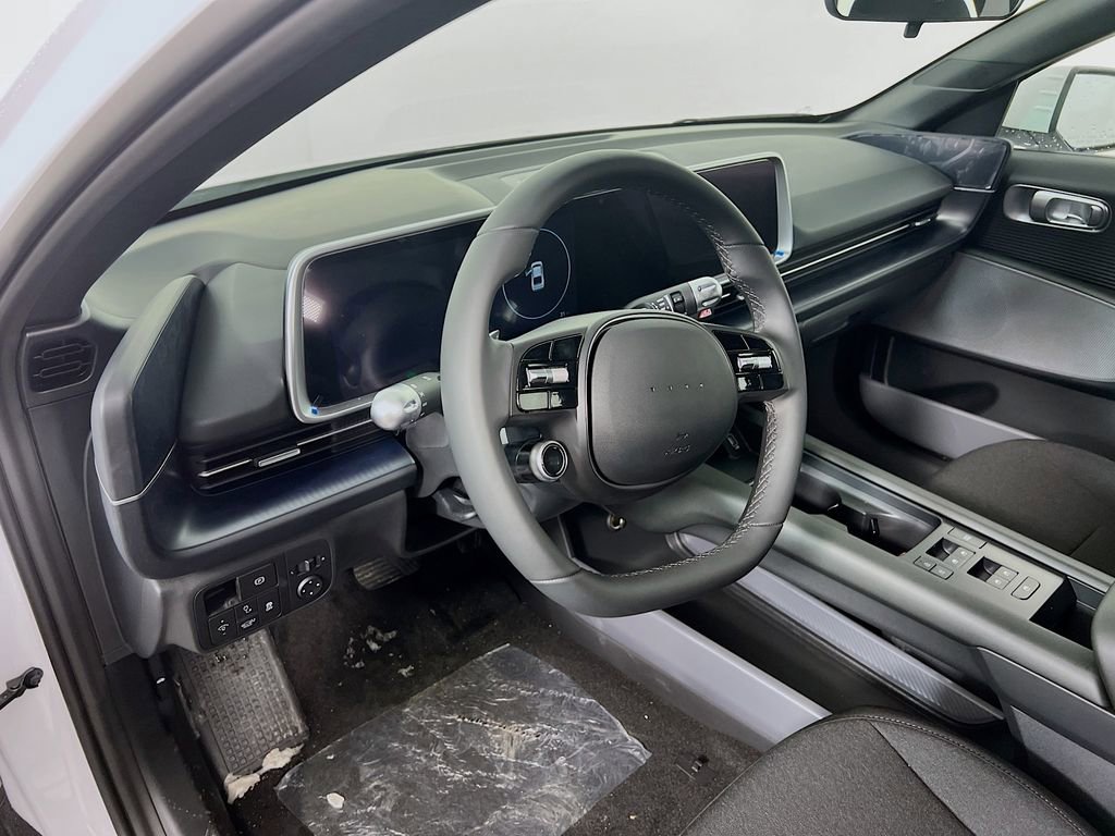 New 2025 Hyundai Ioniq 6 SE AWD/4WD image 8