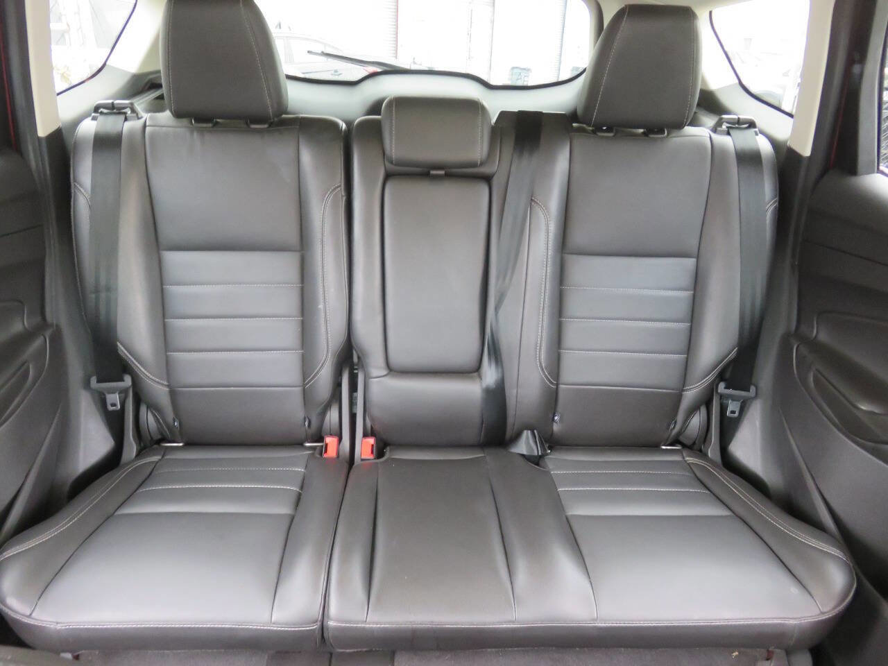 Used 2016 Ford Escape Titanium image 23