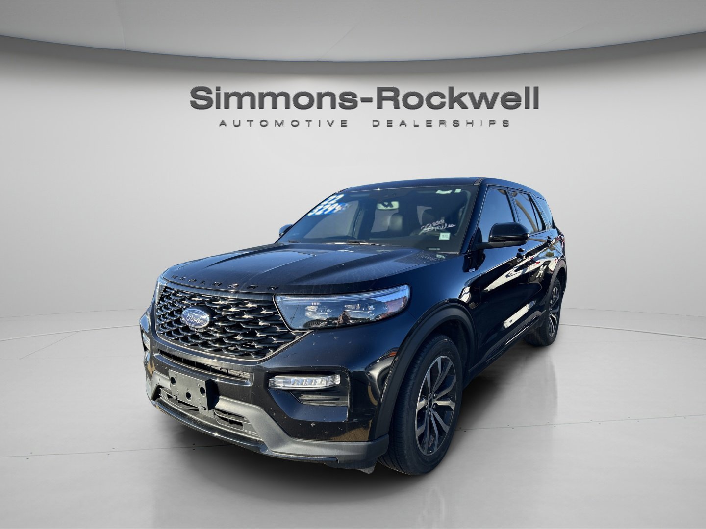 Used 2022 Ford Explorer ST-Line w/ Class IV Trailer Tow Package image 5