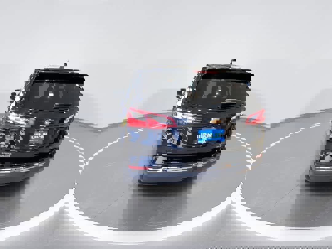 Used 2020 Chevrolet Equinox LT w/ Driver Convenience Package image 7