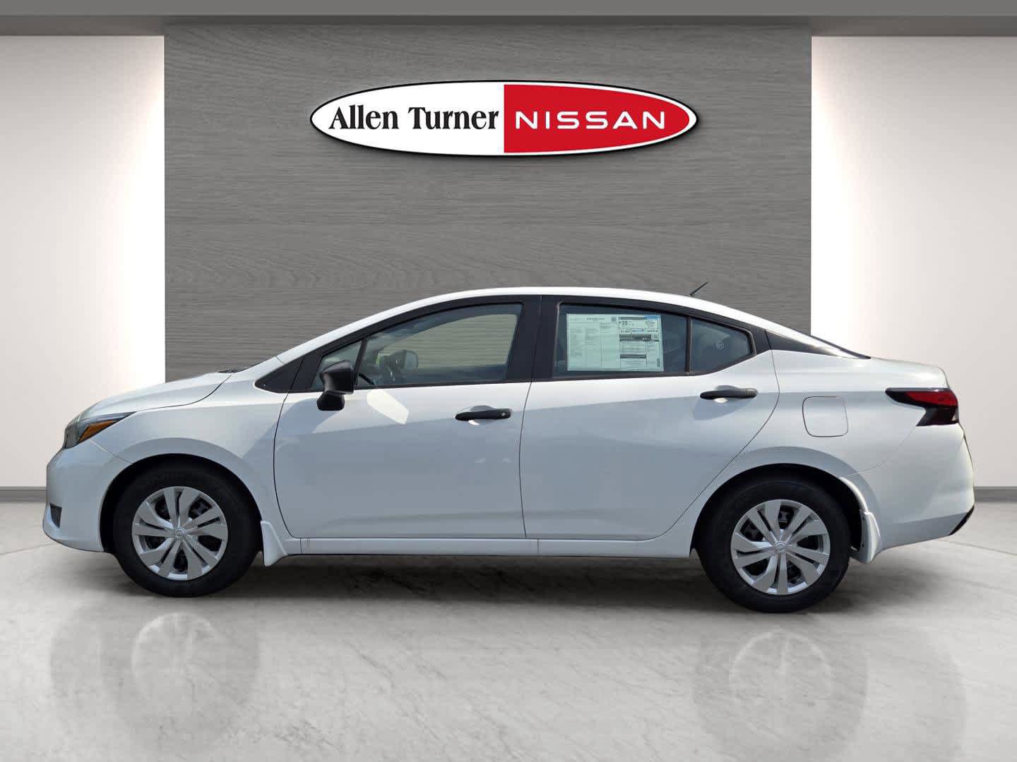 Used 2025 Nissan Versa S w/ Trunk Package FWD image 10
