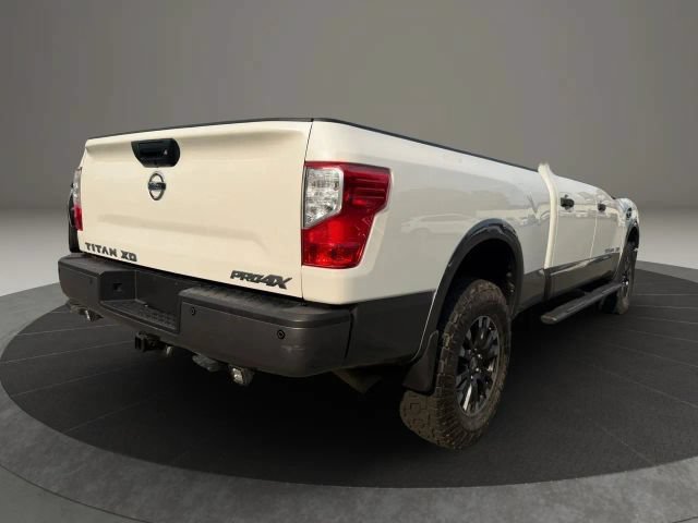 Used 2017 Nissan Titan PRO-4X w/ Pro-4x Convenience Package AWD/4WD image 5