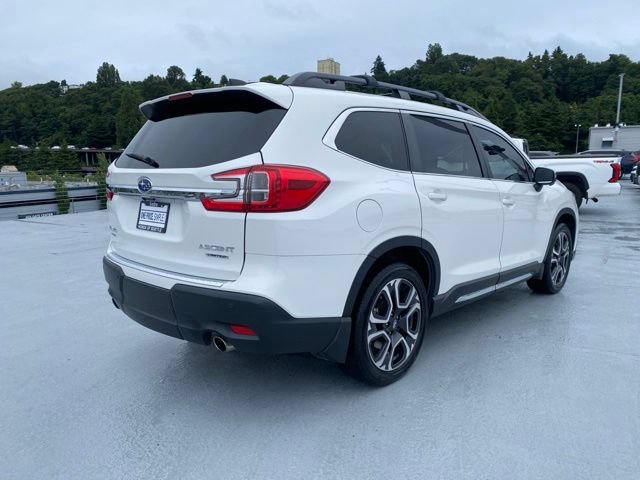Used 2023 Subaru Ascent Limited w/ Technology Package AWD/4WD image 8