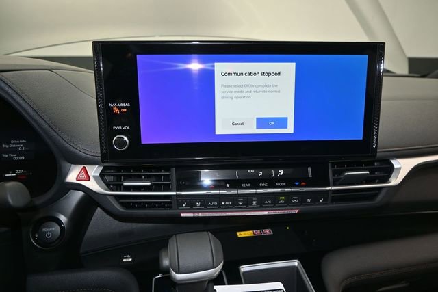 New 2026 Toyota Sienna Limited FWD image 7