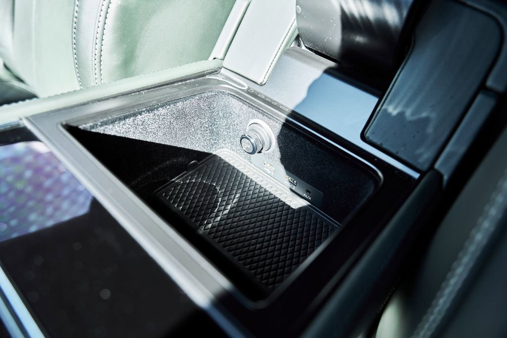 Used 2020 Bentley Continental GT image 54