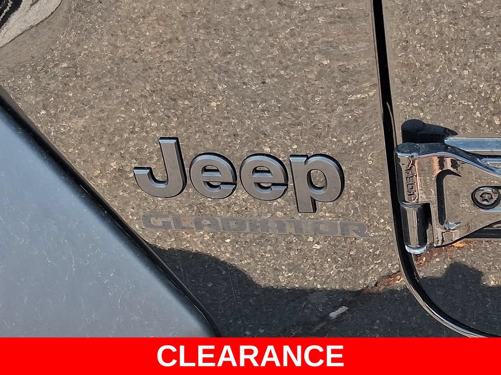 Used 2022 Jeep Gladiator Sport AWD/4WD image 29
