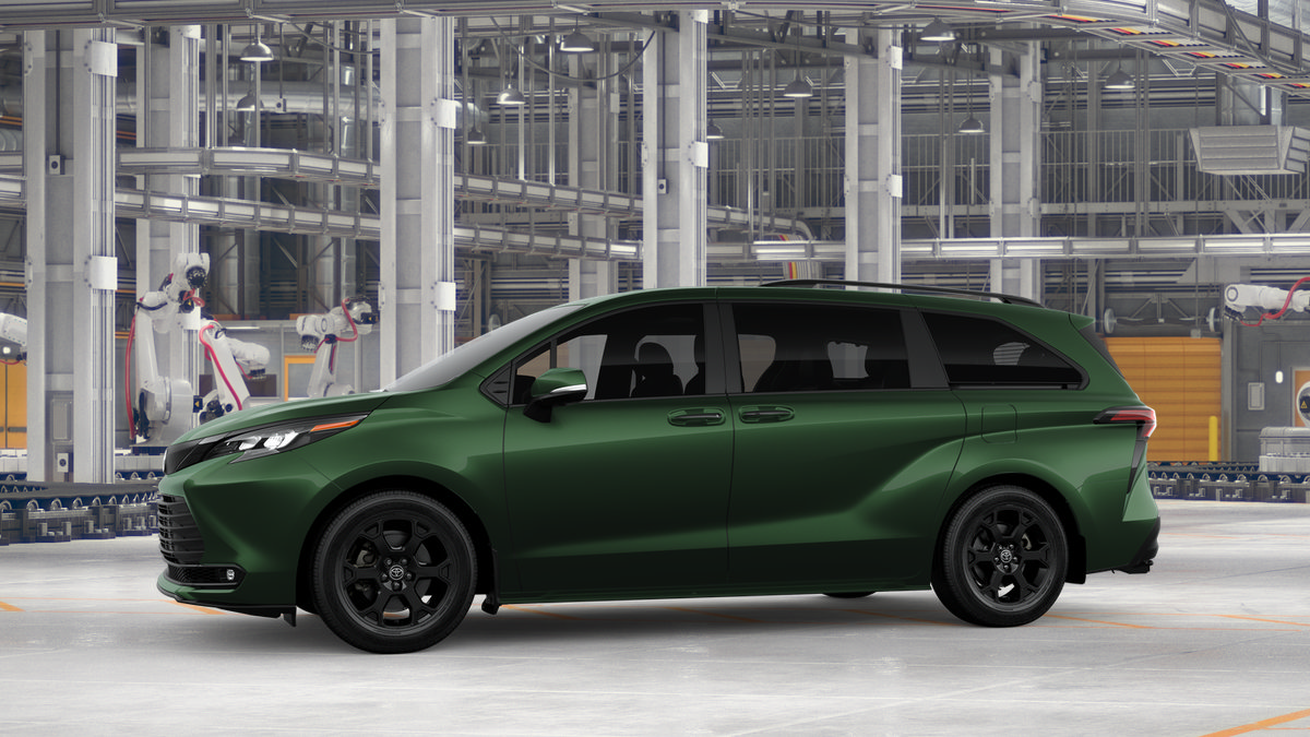 New 2026 Toyota Sienna XLE Woodland Edition AWD/4WD image 3