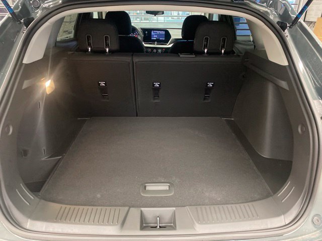 New 2026 Chevrolet Trax LS w/ LS Convenience Package FWD image 7