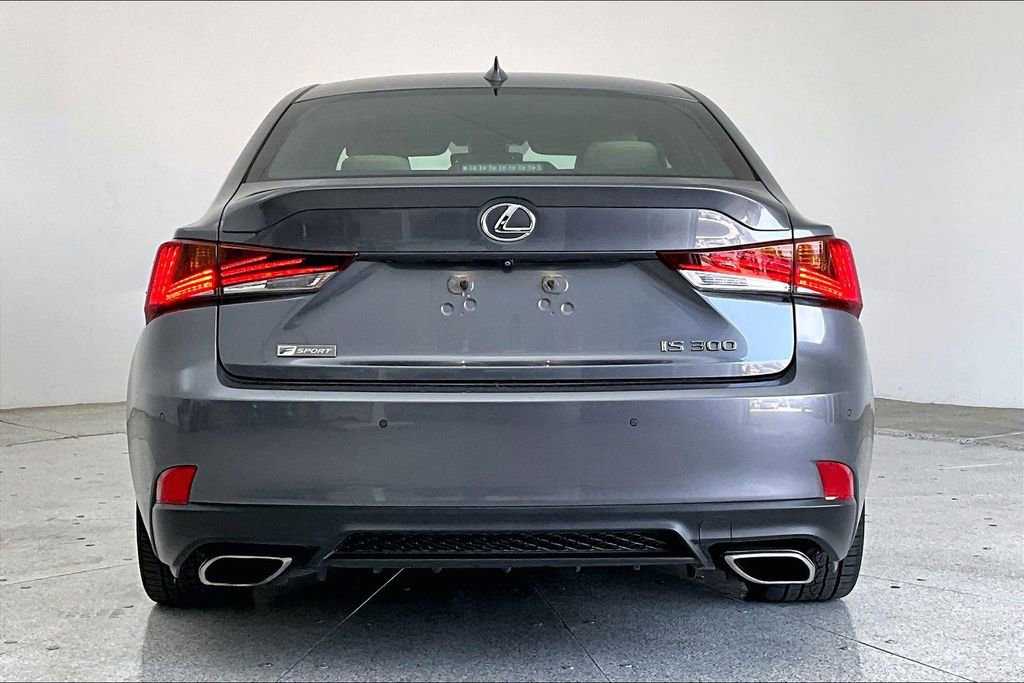 Used 2019 Lexus IS 300 F Sport w/ F Sport Package image 6