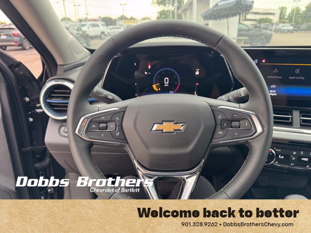 New 2026 Chevrolet Trax LT w/ LT Convenience Package FWD image 17