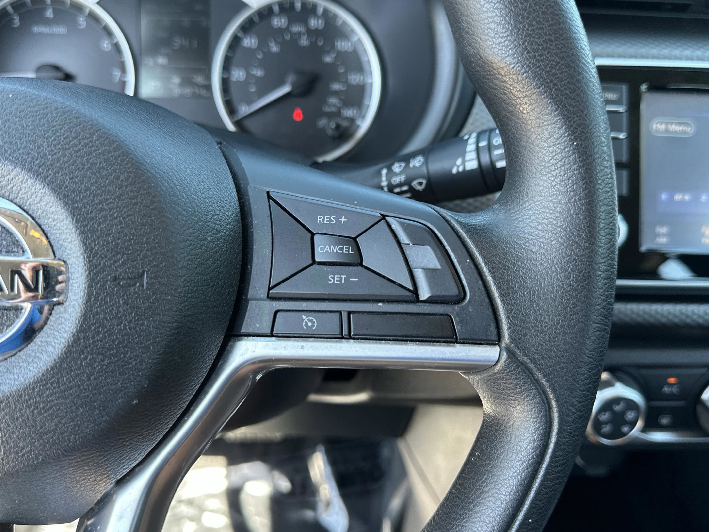 Used 2018 Nissan Kicks S FWD image 19