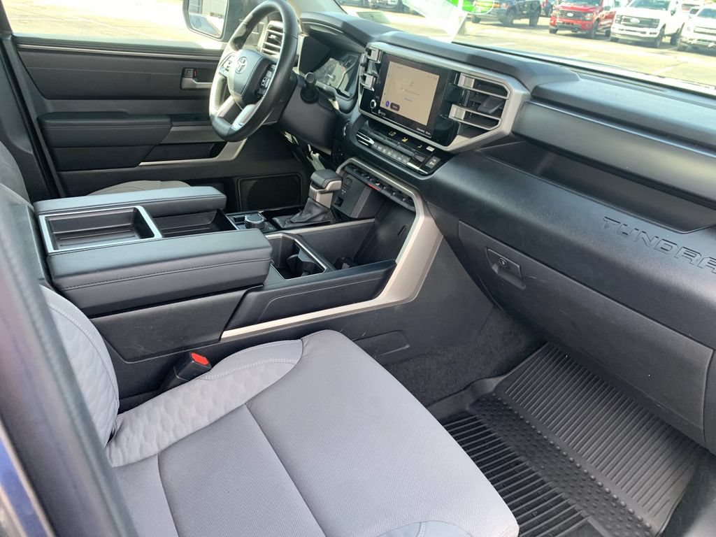 Used 2024 Toyota Tundra SR5 AWD/4WD image 18