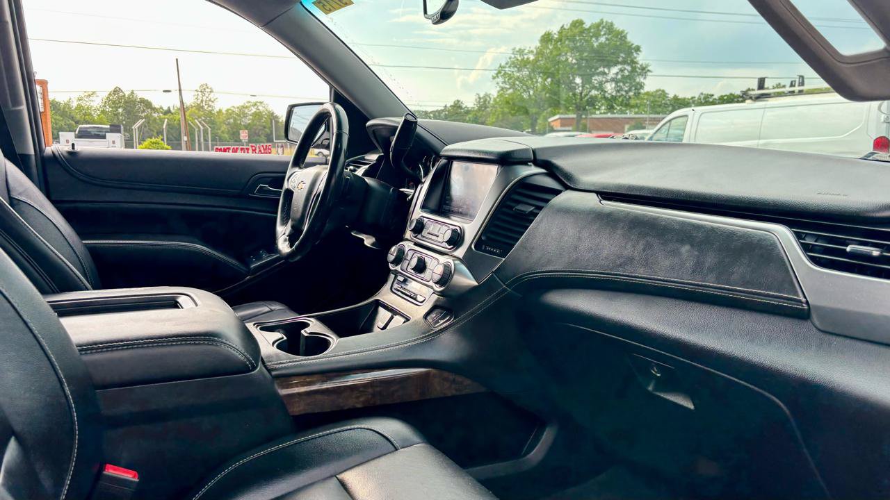 Used 2020 Chevrolet Tahoe LT AWD/4WD image 10