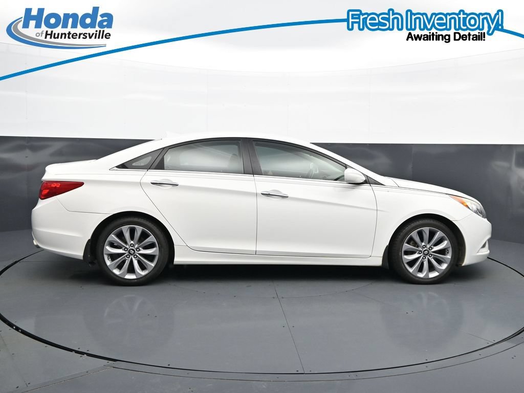 Used 2011 Hyundai Sonata SE FWD image 11