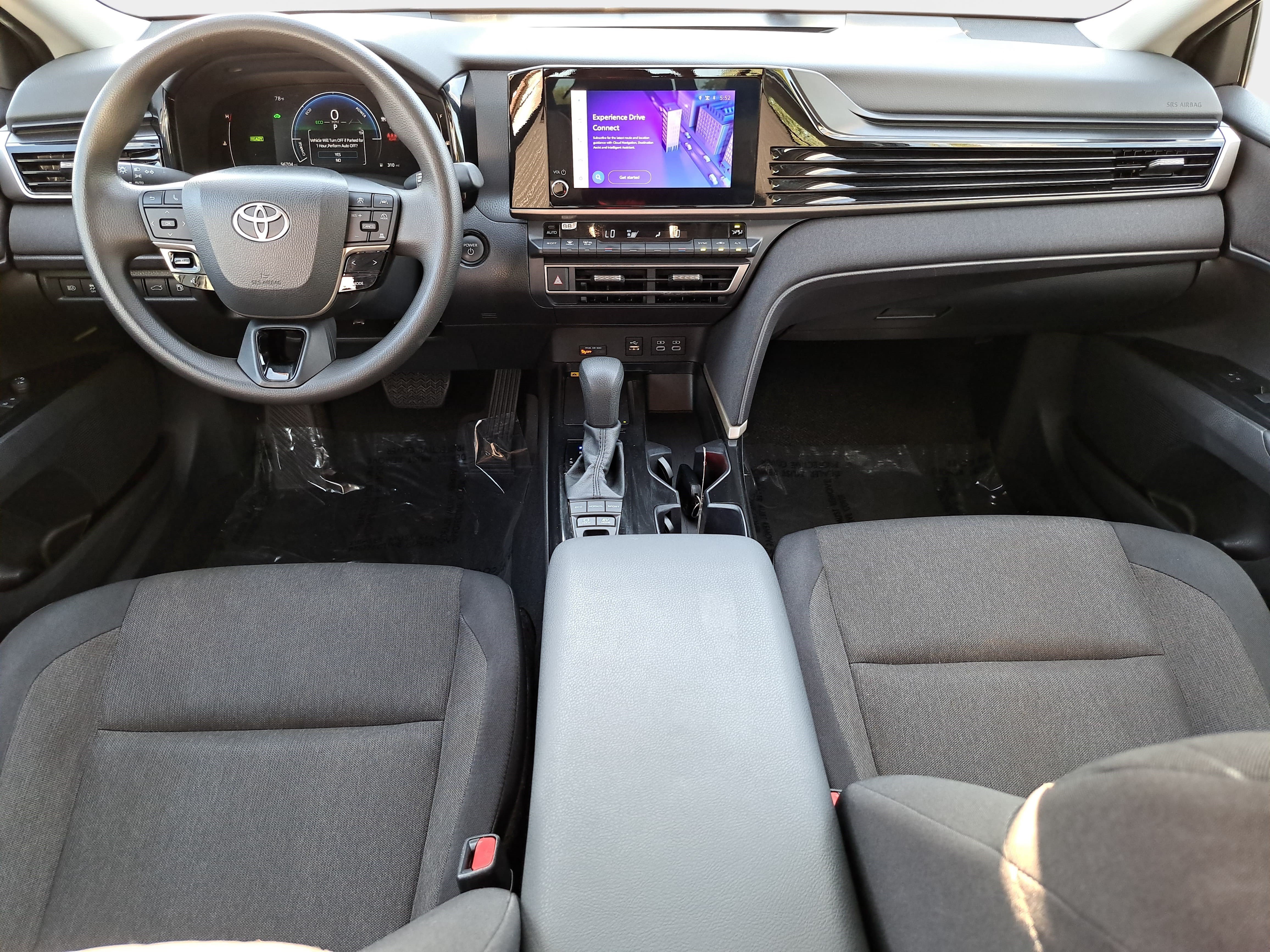 Used 2025 Toyota Camry LE FWD image 9