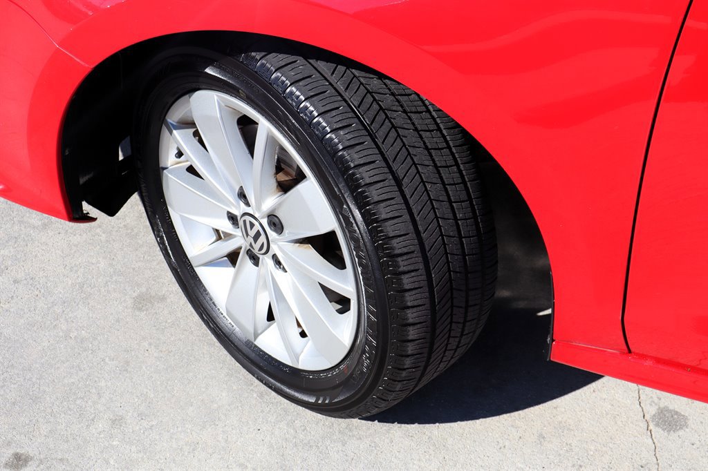 Used 2015 Volkswagen Jetta TDI SE FWD image 10