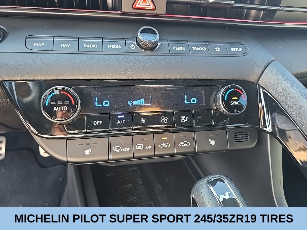 Used 2023 Hyundai Elantra N FWD image 20