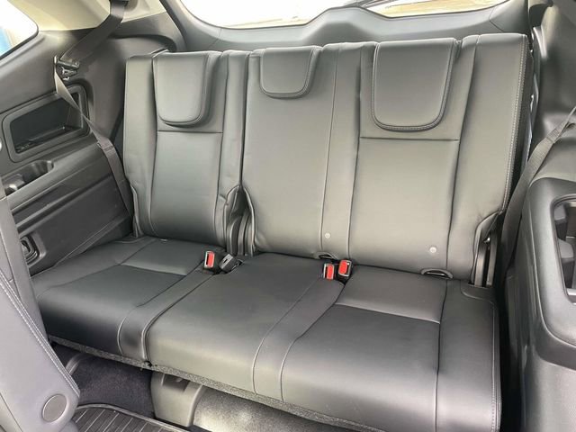Used 2023 Subaru Ascent Limited w/ Technology Package image 11