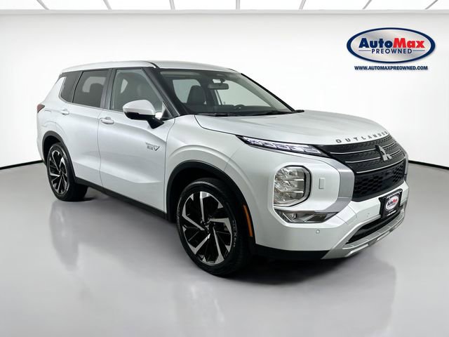 Used 2023 Mitsubishi Outlander SE