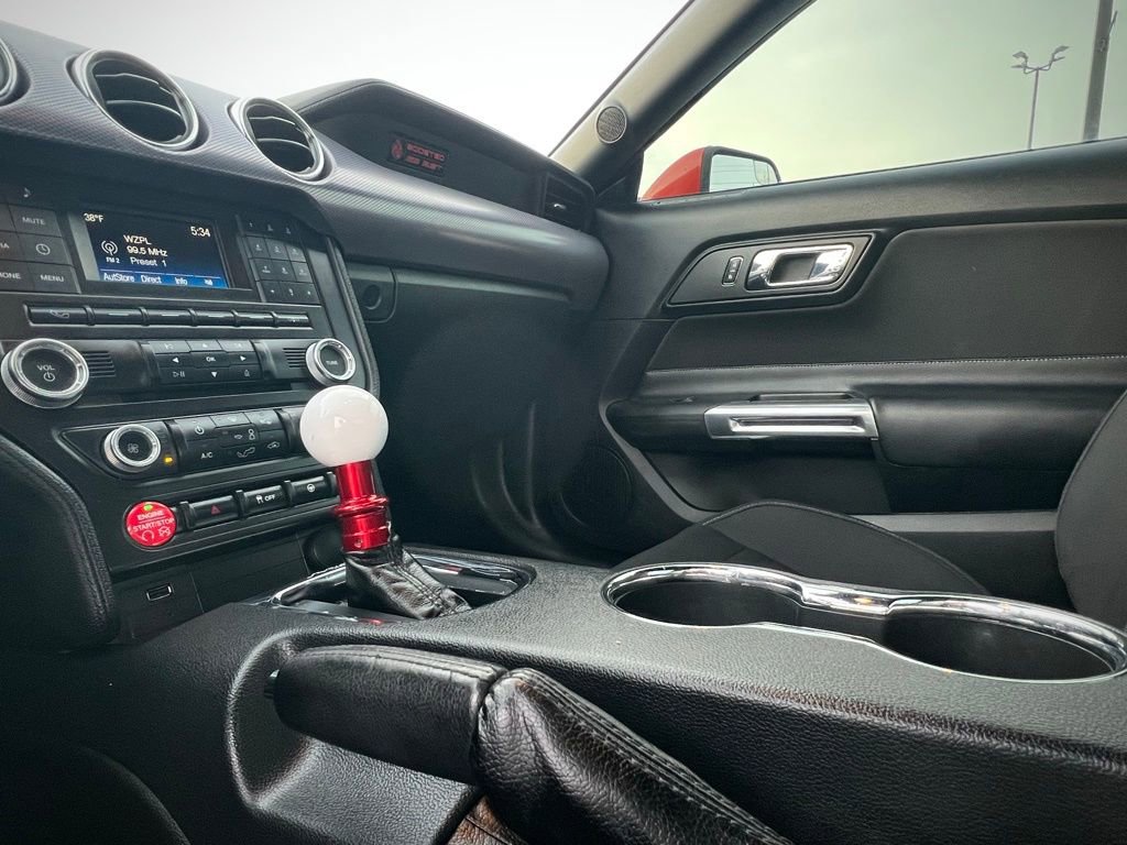 Used 2016 Ford Mustang Coupe image 52