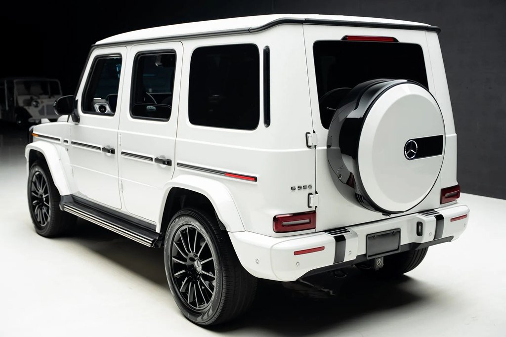Used 2020 Mercedes-Benz G 550 image 3