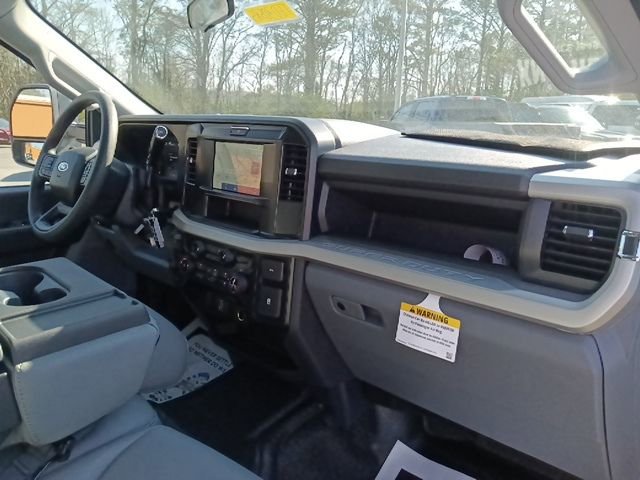 New 2026 Ford F350 XL w/ XL Chrome Package AWD/4WD image 38