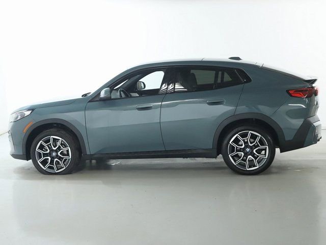 Certified 2025 BMW X2 xDrive28i w/ Premium Package image 40