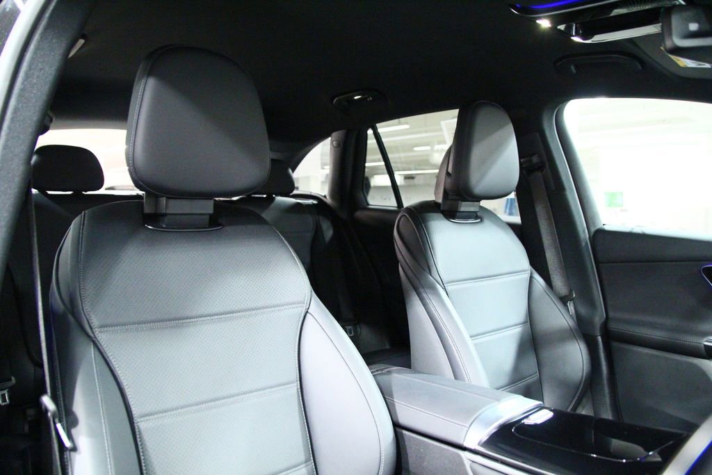 Certified 2025 Mercedes-Benz GLC 300 image 22