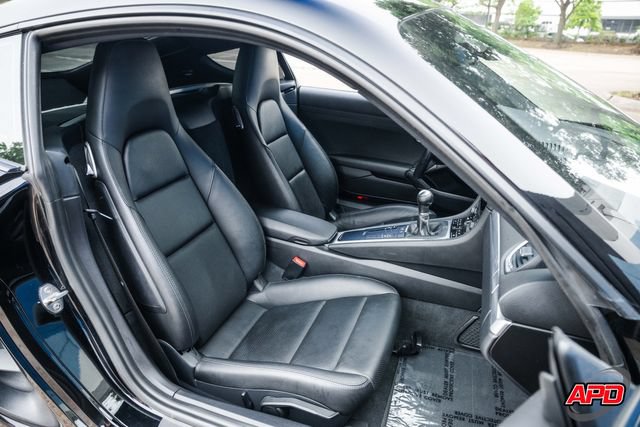 Used 2018 Porsche 718 Cayman RWD image 60