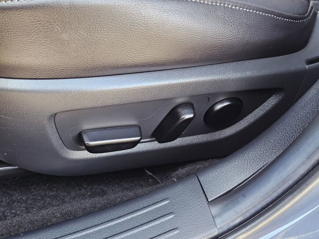 Certified 2025 MAZDA CX-50 2.5 Hybrid w/ Premium Plus Pkg image 34