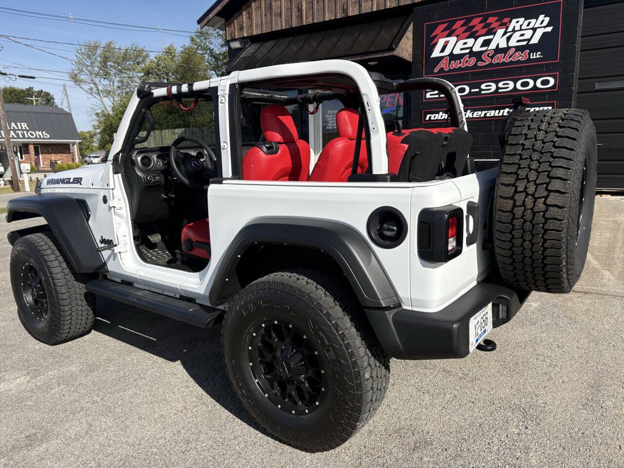 Used 2023 Jeep Wrangler Sport AWD/4WD image 4