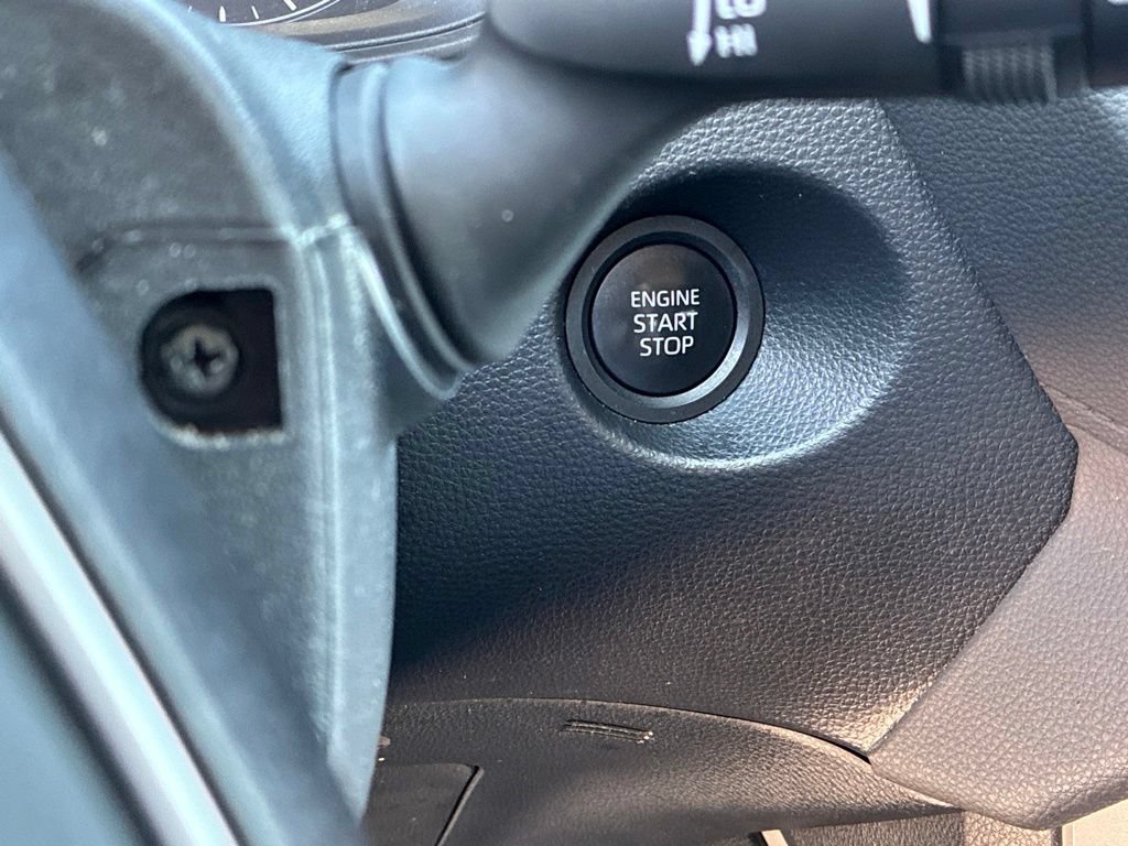 Used 2024 Toyota Corolla Cross LE w/ Moonroof Package AWD/4WD image 29