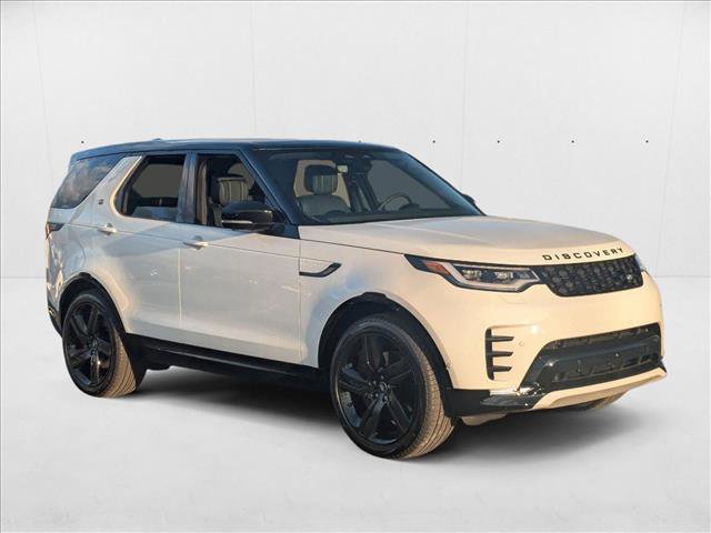 Used 2025 Land Rover Discovery Dynamic SE AWD/4WD image 7