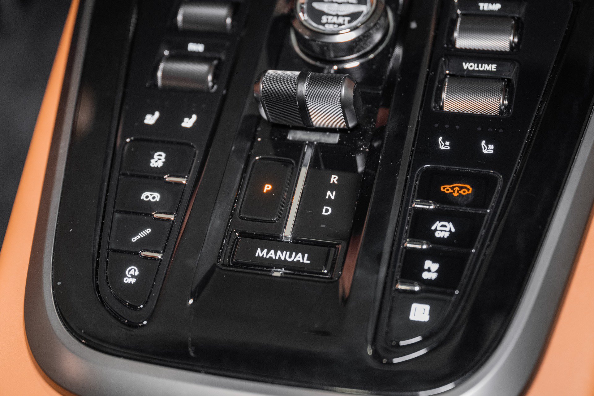 New 2026 Aston Martin DBX 707 AWD/4WD image 39