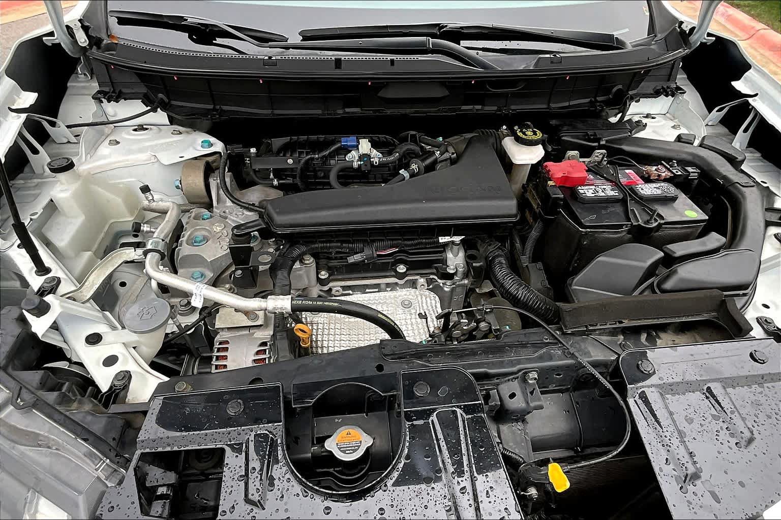Used 2019 Nissan Rogue SV FWD image 31