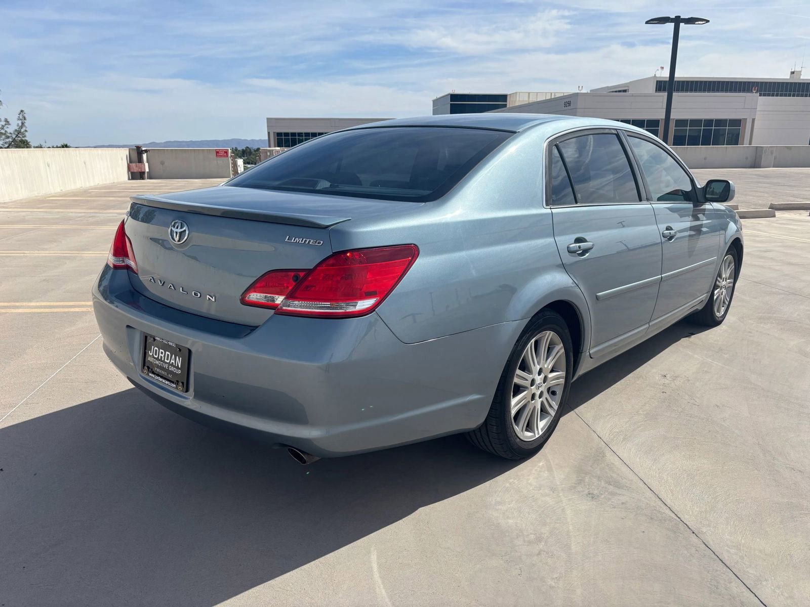 Used 2006 Toyota Avalon XL FWD image 5