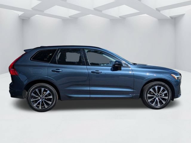 Certified 2025 Volvo XC60 B5 Plus AWD/4WD image 3