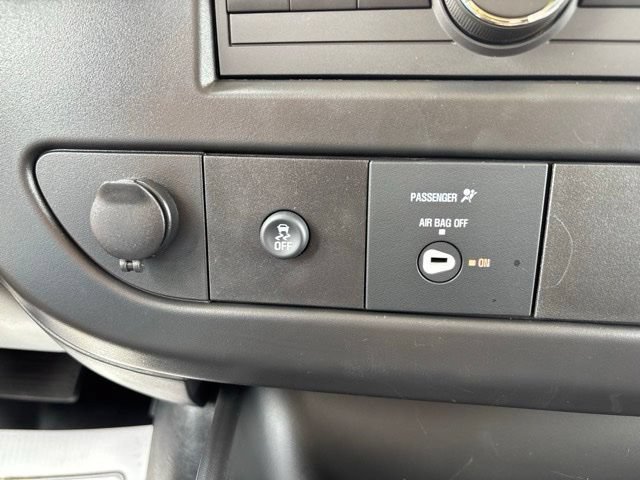 New 2026 Chevrolet Express 3500 w/ Power Convenience Package RWD image 9