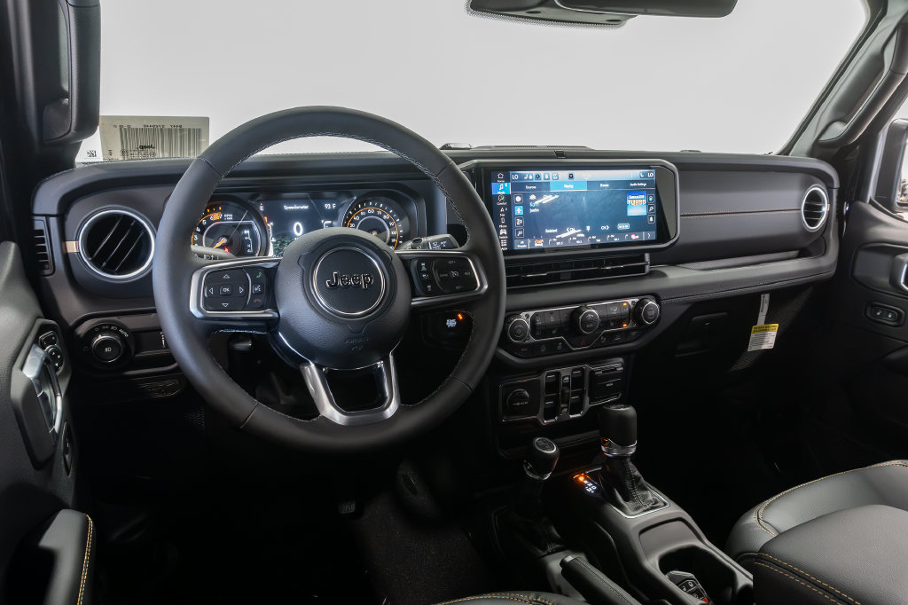 New 2027 Jeep Wrangler Unlimited Sahara AWD/4WD image 7