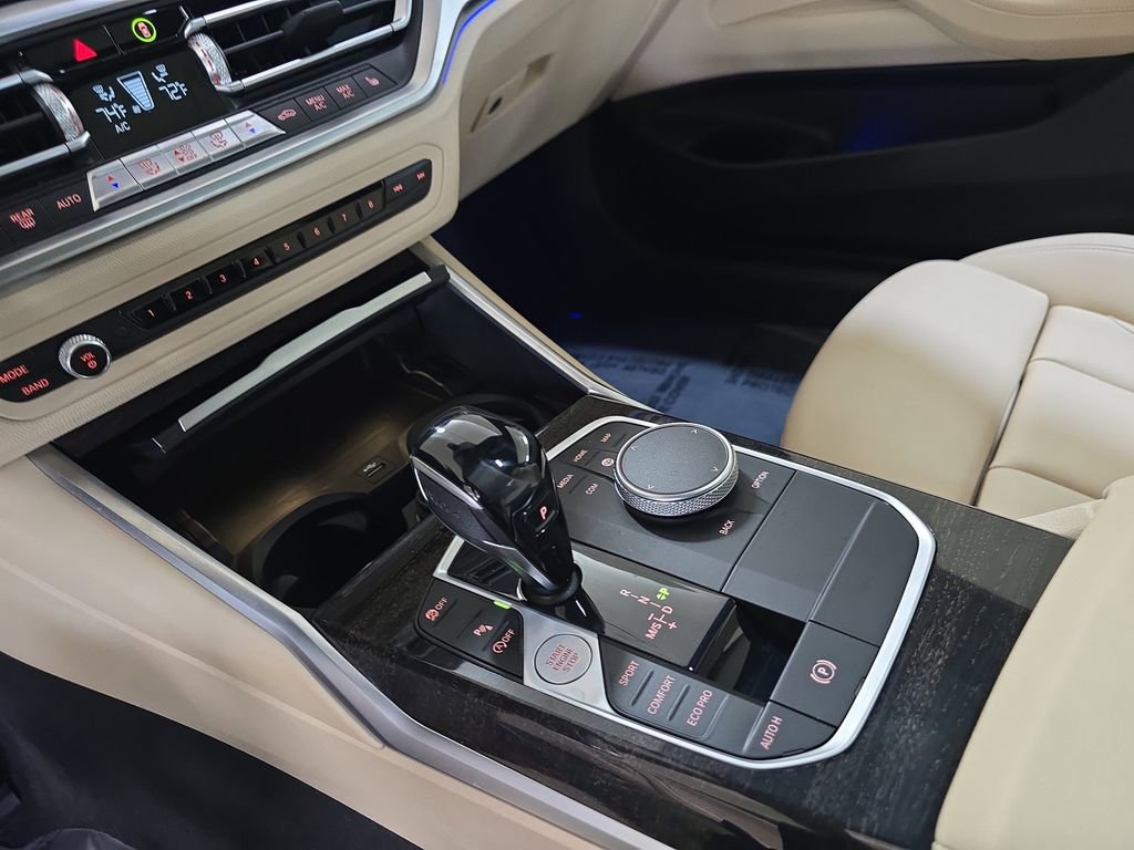 Used 2021 BMW 430i Coupe w/ Convenience Package RWD image 26