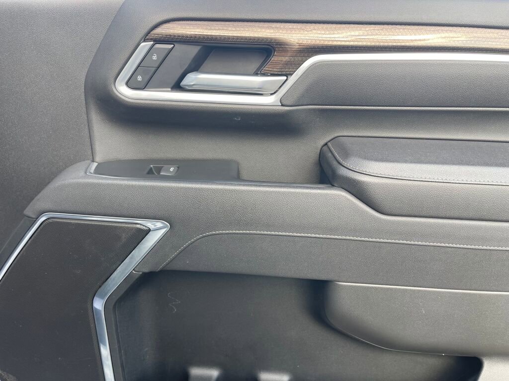 Used 2025 Chevrolet Silverado 2500 LT w/ Safety Package image 30