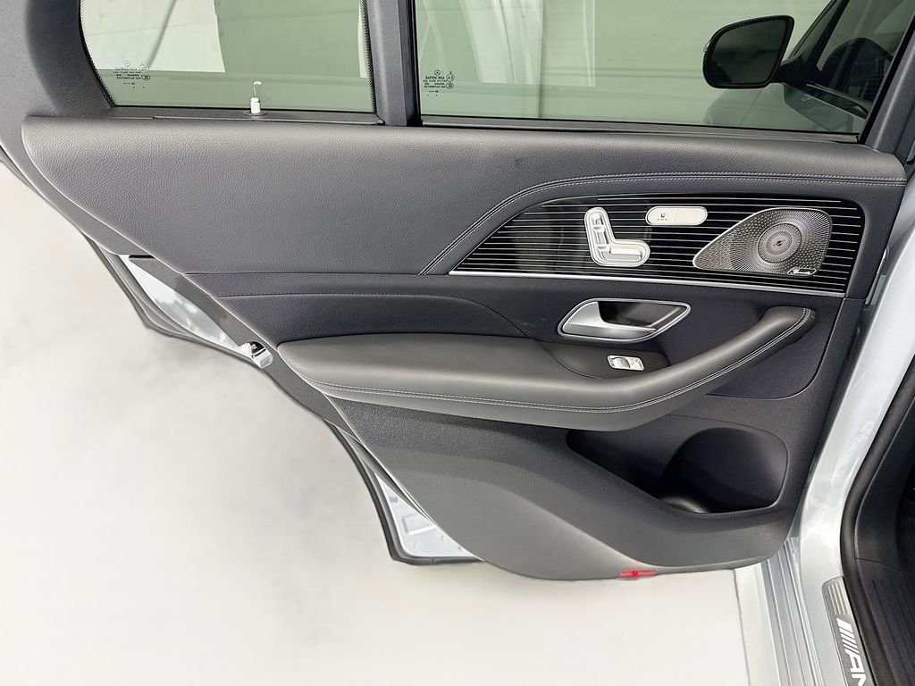 Used 2024 Mercedes-Benz GLE 53 AMG 4MATIC image 25