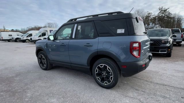 New 2025 Ford Bronco Sport Outer Banks image 4