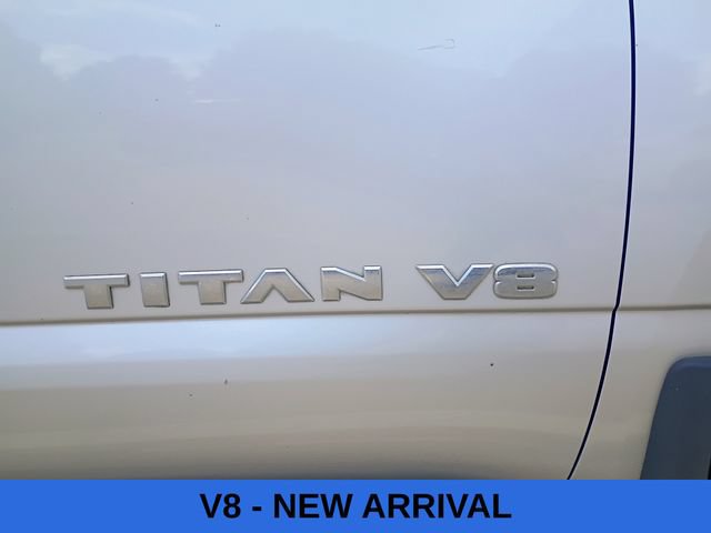 Used 2018 Nissan Titan SV w/ SV Convenience Package RWD image 5