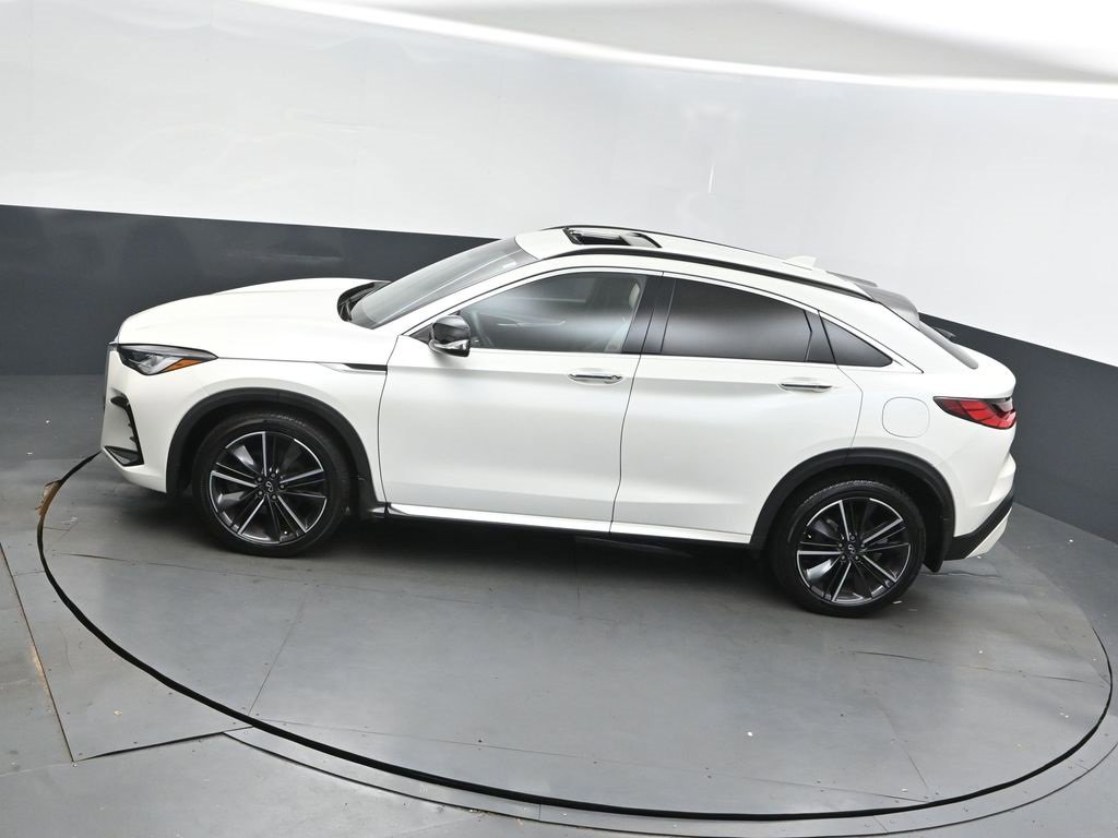 Used 2023 INFINITI QX55 Luxe w/ Cargo Package image 32