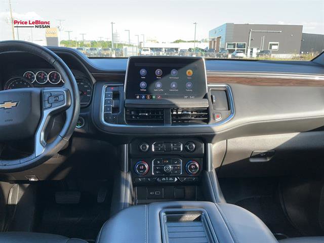 Used 2021 Chevrolet Suburban LT w/ LT Signature Package image 14