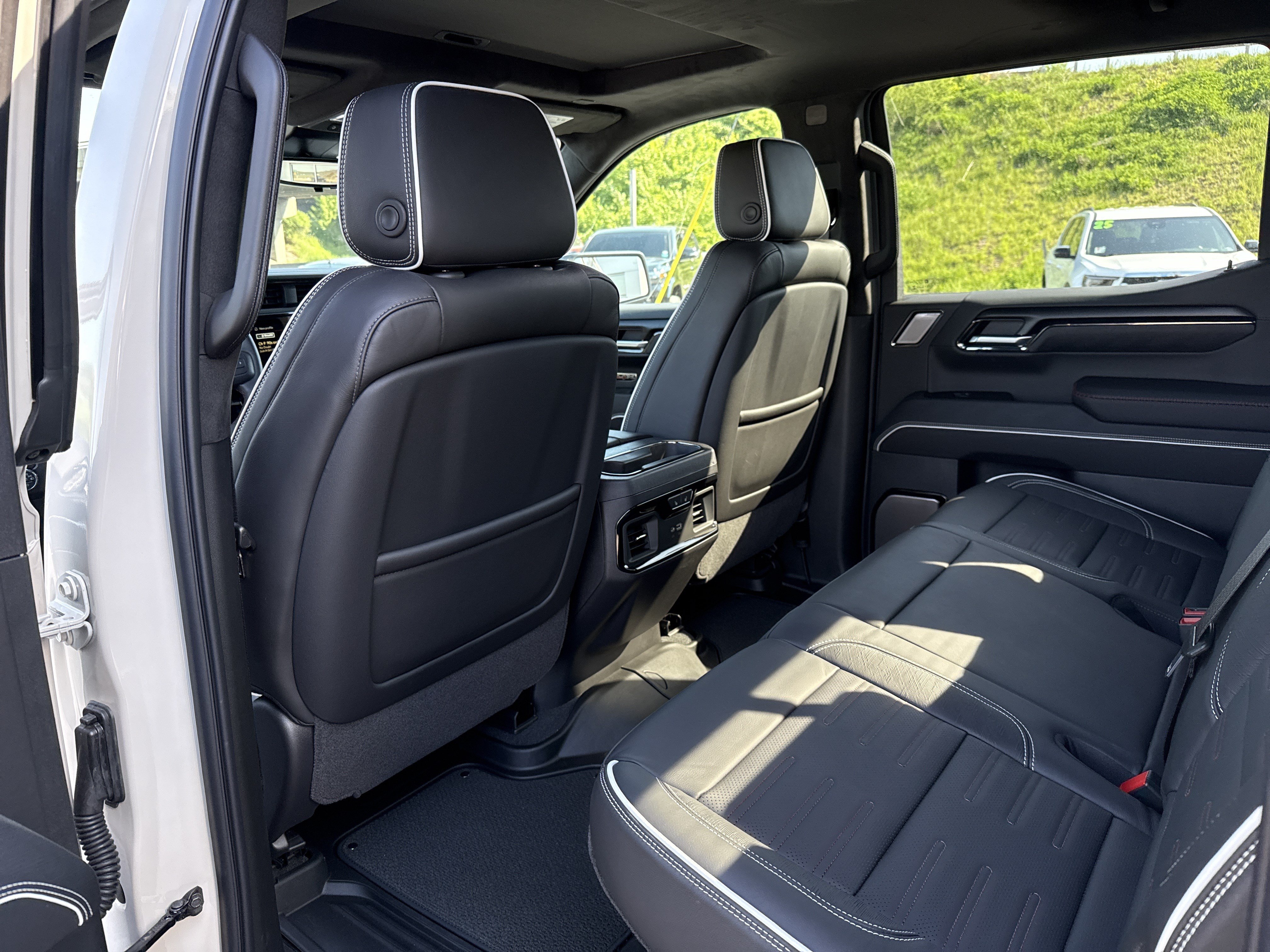 Used 2026 GMC Sierra 1500 AT4X AWD/4WD image 14