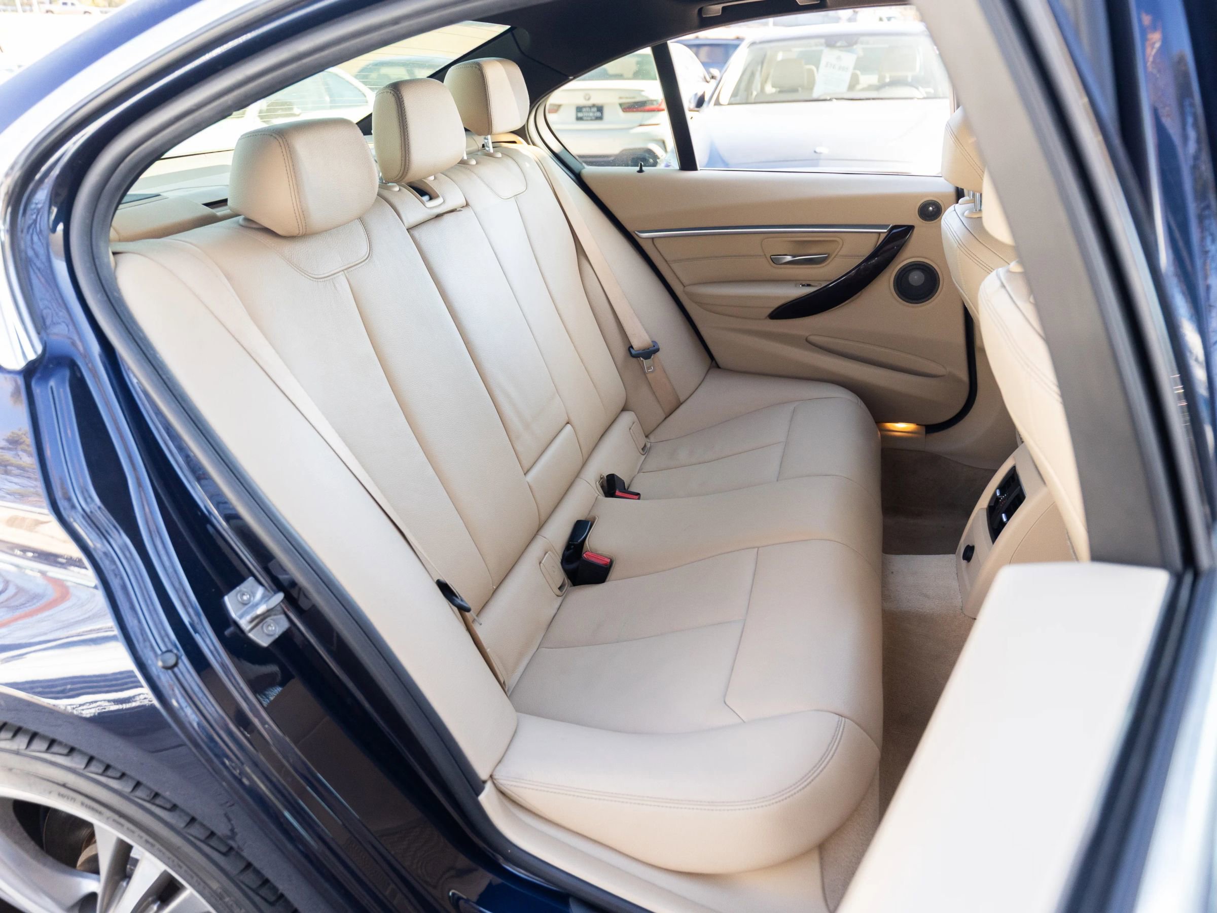 Used 2016 BMW 340i Sedan image 24